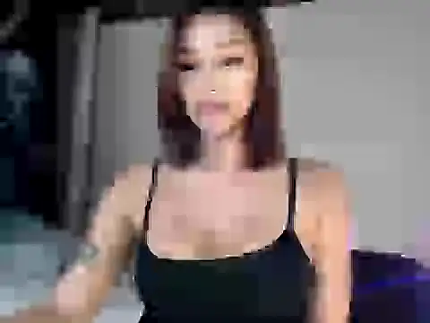 itsmekarinaaa online show from January 10, 3:36 pm