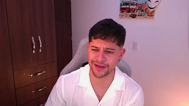 domsantiago  online show from November 28, 3:09 am