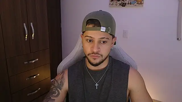 domsantiago  online show from March 24, 2:38 am