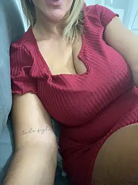 Snapshot of Veryvery30 chatting on September 25, 9:02 am Veryvery30 online show from September 25, 9:02 am