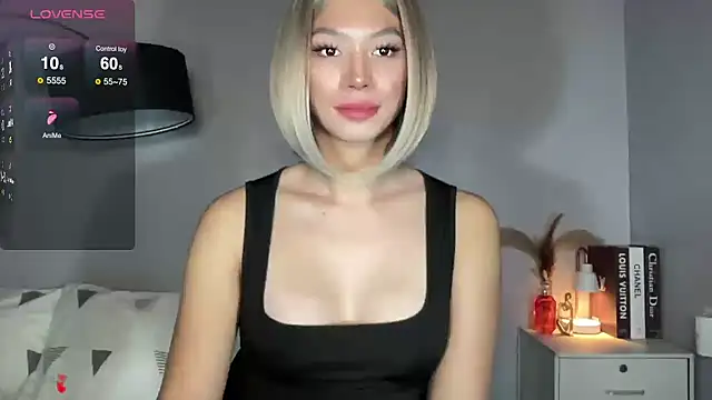 Demi Maddison online show from October 11, 11:09 am