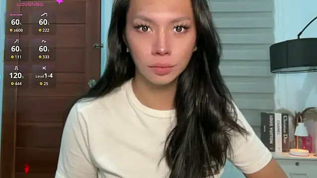 Snapshot of Demi_Maddison chatting on March 13, 2:01 pm Demi Maddison online show from March 13, 2:01 pm