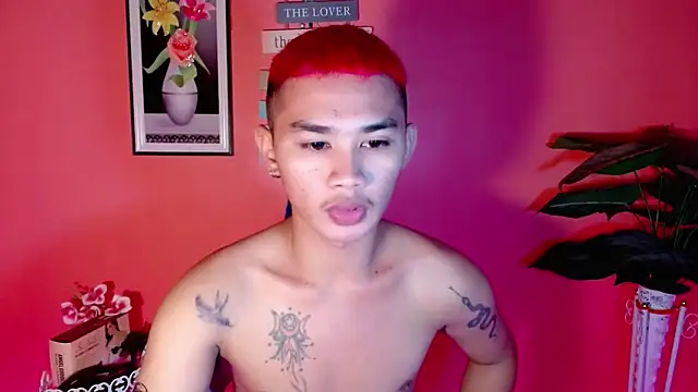 Snapshot of asianhardcock25 chatting on October 2, 7:48 am asianhardcock25 online show from October 2, 7:48 am