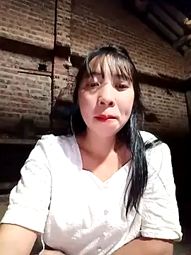 emaame68 online show from December 16, 1:27 pm