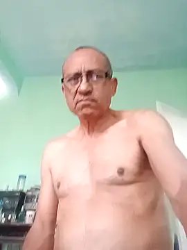 Snapshot of Comepepa10 chatting on January 10, 6:31 pm Comepepa10 online show from January 10, 6:31 pm