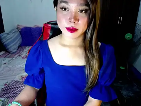 Urassiansweetcummer online show from October 9, 2:20 am