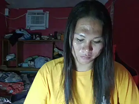 Snapshot of urchekaiisweetcummer chatting on October 6, 5:43 pm urchekaiisweetcummer online show from October 6, 5:43 pm