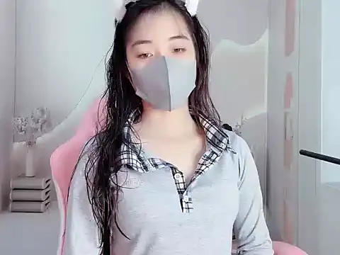 Snapshot of _KiuAnh_22 chatting on January 17, 8:08 am KiuAnh 22 online show from January 17, 8:08 am