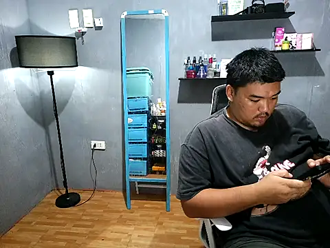 Snapshot of amanda_vuitton chatting on September 22, 12:51 pm amanda vuitton online show from September 22, 12:51 pm