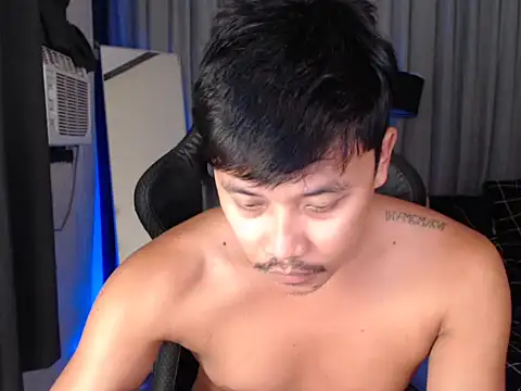 alexsuckable01 online show from February 3, 7:02 am