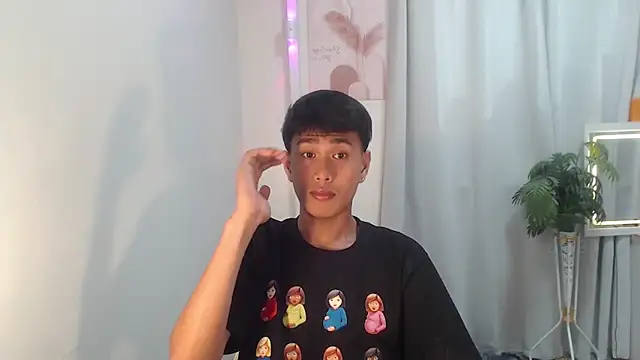 shokolet 2001 online show from February 11, 5:56 am