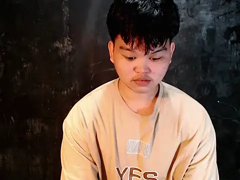 Snapshot of Reynelcock chatting on September 28, 1:05 pm Reynelcock online show from September 28, 1:05 pm