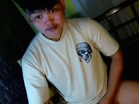 Reynelcock online show from November 28, 7:00 am