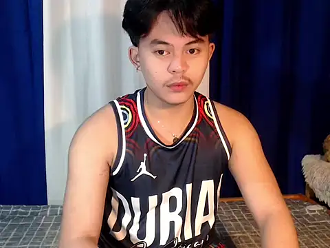 urguy toshi online show from October 9, 5:11 pm