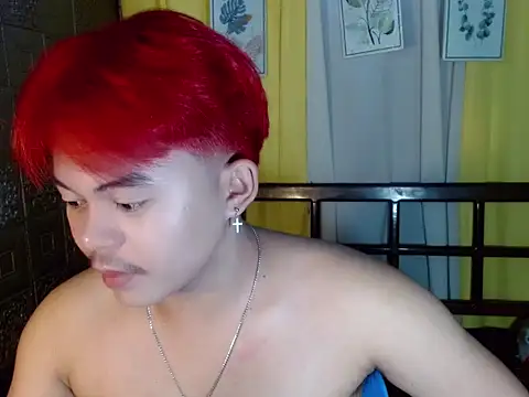 Snapshot of urguy_toshi chatting on May 16, 2:19 am urguy toshi online show from May 16, 2:19 am