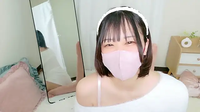 karen-chan online show from December 16, 12:10 pm