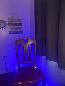 Snapshot of xo_mixy chatting on September 28, 2:17 am xo mixy online show from September 28, 2:17 am