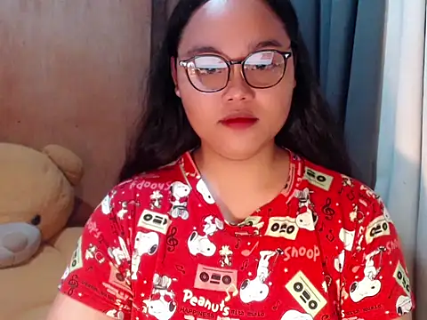  Lylia online show from November 16, 8:47 pm