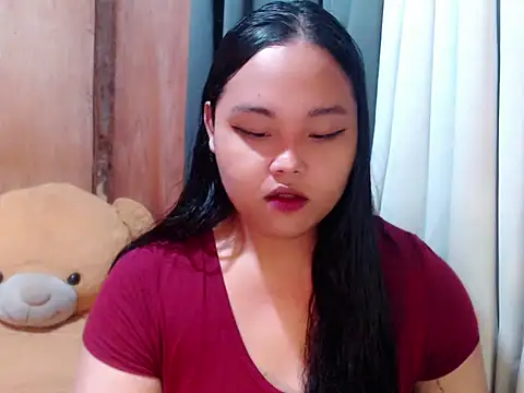  Lylia online show from January 14, 8:58 pm