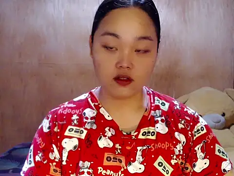  Lylia online show from May 17, 4:32 am