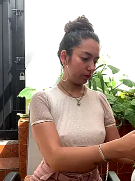 Snapshot of Alaska_euphoria chatting on September 24, 7:17 pm Alaska euphoria online show from September 24, 7:17 pm