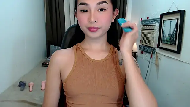 Snapshot of Goddess_Isabel chatting on October 31, 3:46 pm Goddess Isabel online show from October 31, 3:46 pm