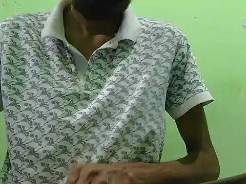 Snapshot of rockyy23boy chatting on September 18, 3:58 pm rockyy23boy online show from September 18, 3:58 pm