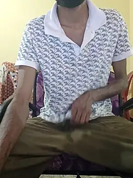 Snapshot of rockyy23boy chatting on October 14, 5:19 am rockyy23boy online show from October 14, 5:19 am