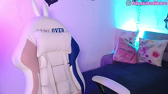 Snapshot of hinnata_lovely chatting on October 20, 12:05 pm hinnata lovely online show from October 20, 12:05 pm