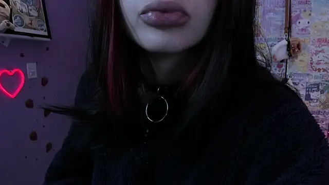 Snapshot of Vero_Osb_ chatting on April 9, 1:16 am Vero Osb online show from April 9, 1:16 am