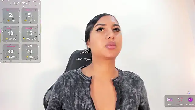 SalomeeBell online show from December 22, 8:28 pm