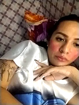 enoria1992 online show from February 18, 4:14 pm