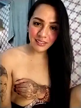 enoria1992 online show from March 2, 3:52 am