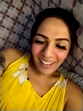 enoria1992 online show from May 9, 3:34 am