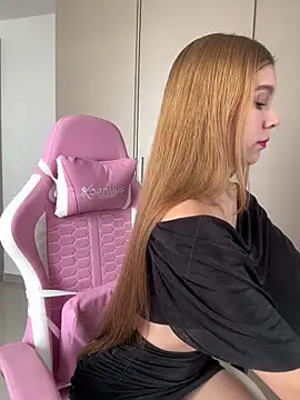 Snapshot of Nikii__ chatting on February 8, 4:54 pm Nikii online show from February 8, 4:54 pm