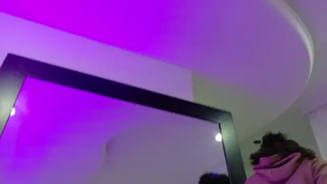 BeccaReedd online show from October 21, 11:00 am