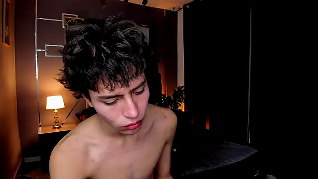 Snapshot of Christopher_77 chatting on September 29, 1:27 pm Christopher 77 online show from September 29, 1:27 pm