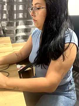 Snapshot of Velma_star chatting on September 25, 11:14 am Velma star online show from September 25, 11:14 am