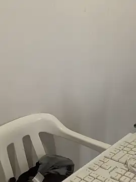 Snapshot of Velma_star chatting on October 8, 11:19 am Velma star online show from October 8, 11:19 am