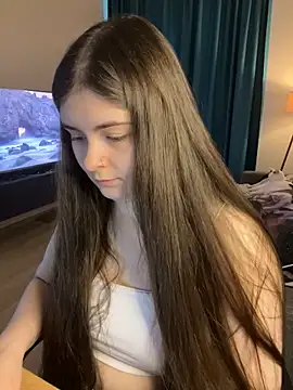 Lovely Waifu online show from May 6, 12:21 pm