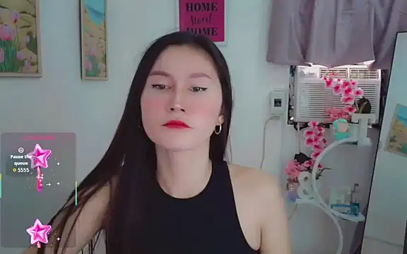 Snapshot of anne_smithe chatting on February 18, 11:22 pm anne smithe online show from February 18, 11:22 pm