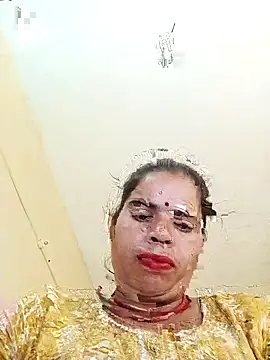 Snapshot of Priyanka_hot1 chatting on September 19, 7:43 am Priyanka hot1 online show from September 19, 7:43 am