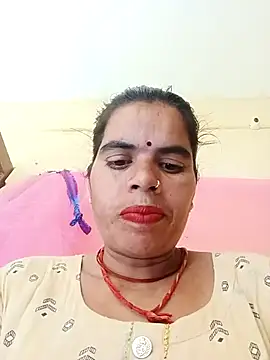 Snapshot of Priyanka_hot1 chatting on September 20, 6:14 am Priyanka hot1 online show from September 20, 6:14 am