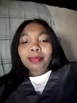 Snapshot of kalemorenita chatting on May 13, 5:49 am kalemorenita online show from May 13, 5:49 am