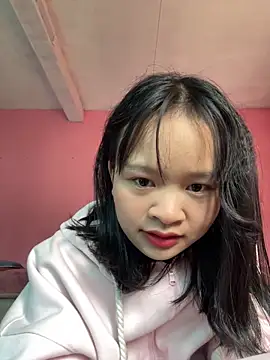 Snapshot of Daisy018 chatting on September 10, 2:22 am Daisy018 online show from September 10, 2:22 am