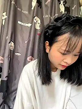 Snapshot of Daisy018 chatting on September 11, 2:00 am Daisy018 online show from September 11, 2:00 am