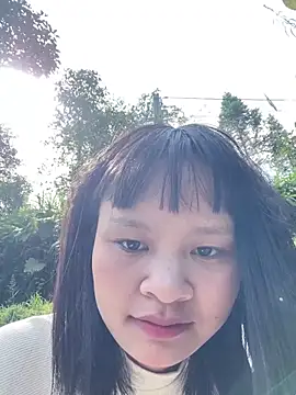 Snapshot of Daisy018 chatting on September 21, 2:35 am Daisy018 online show from September 21, 2:35 am