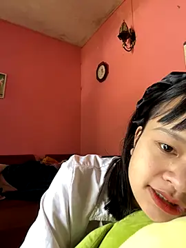 Snapshot of Daisy018 chatting on September 23, 6:49 am Daisy018 online show from September 23, 6:49 am