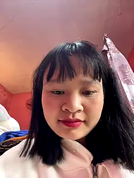 Snapshot of Daisy018 chatting on October 1, 9:04 am Daisy018 online show from October 1, 9:04 am