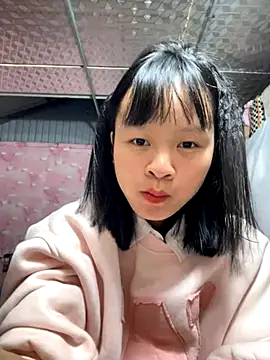 Snapshot of Daisy018 chatting on October 19, 12:06 pm Daisy018 online show from October 19, 12:06 pm